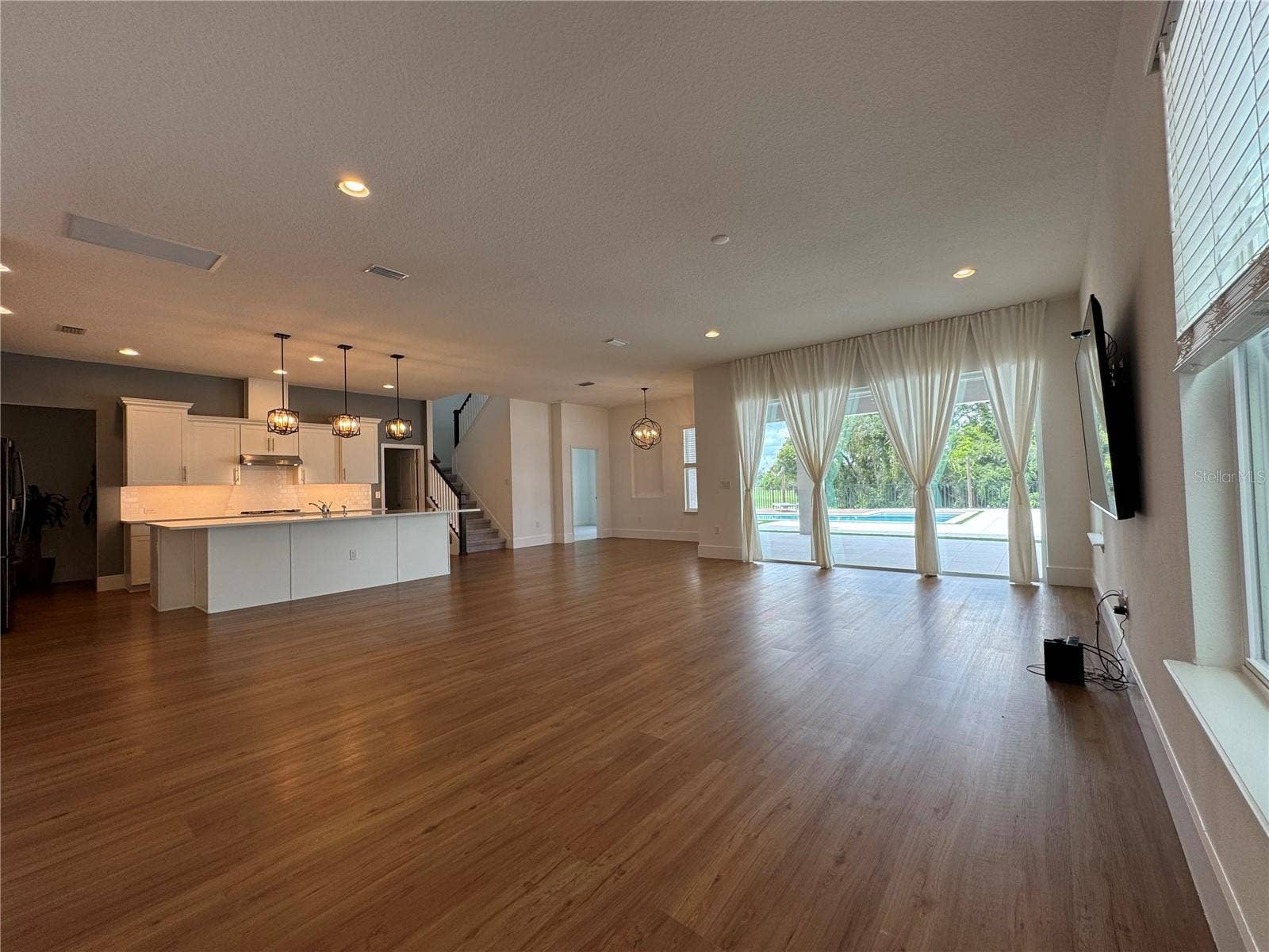 15741 SWEET LEMON WAY, Winter Garden, FL 34787 15741 SWEET LEMON WAY, Winter Garden, FL 34787