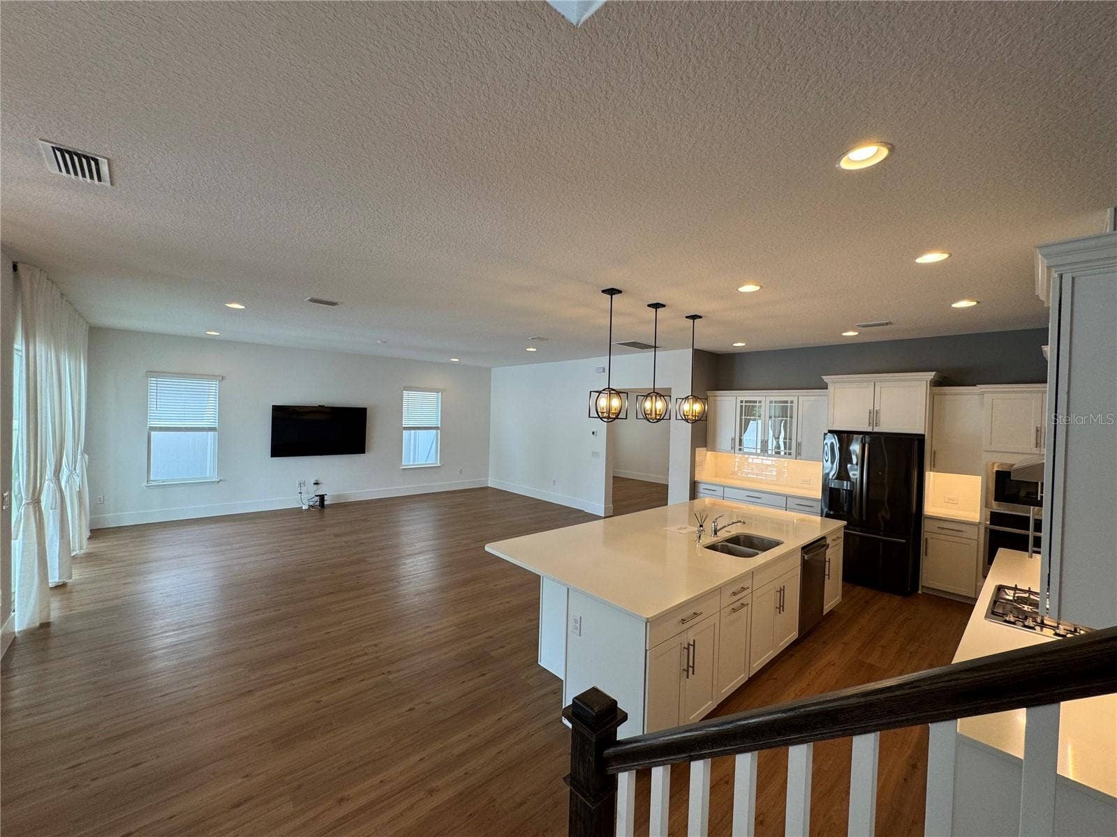 15741 SWEET LEMON WAY, Winter Garden, FL 34787 15741 SWEET LEMON WAY, Winter Garden, FL 34787