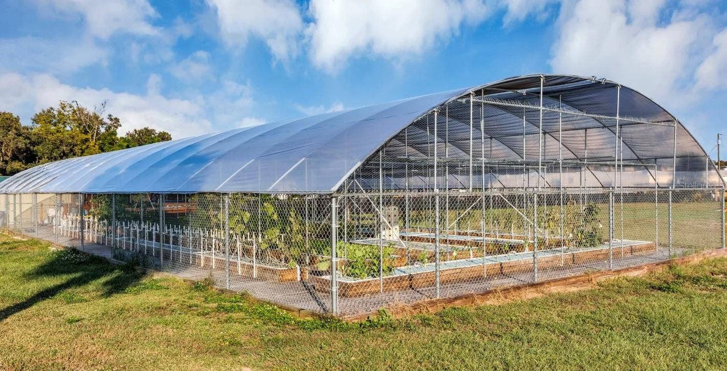 187 PUMA LOOP, Groveland, FL 34736 Aquaponics Farm