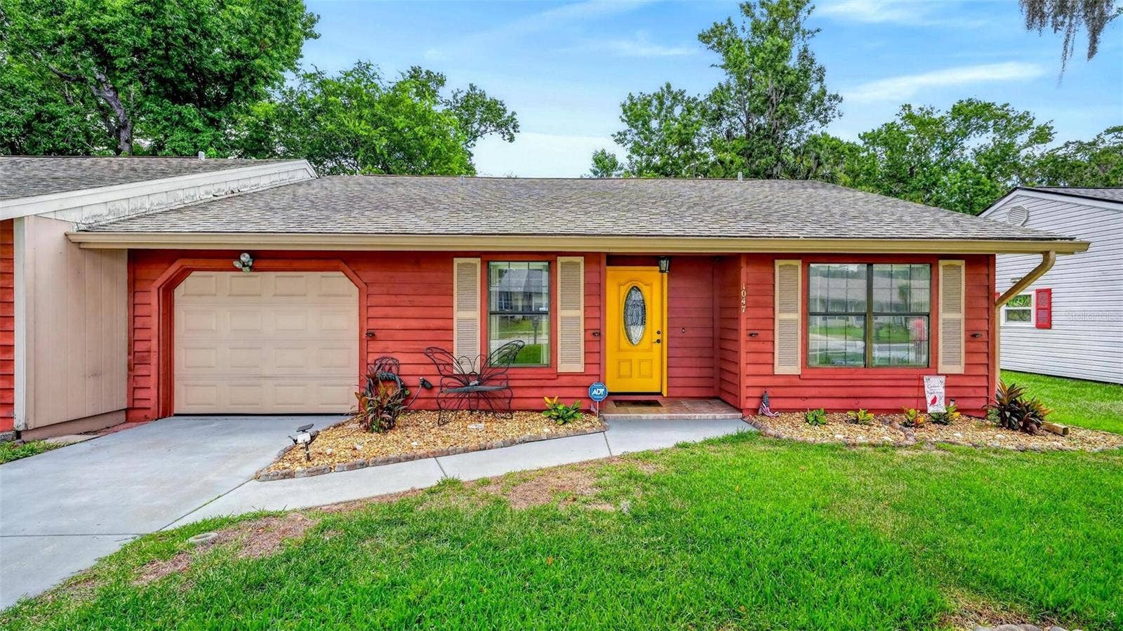 1047 W SAMMS AVENUE, Port Orange, FL 32129 1047 W SAMMS AVENUE, Port Orange, FL 32129