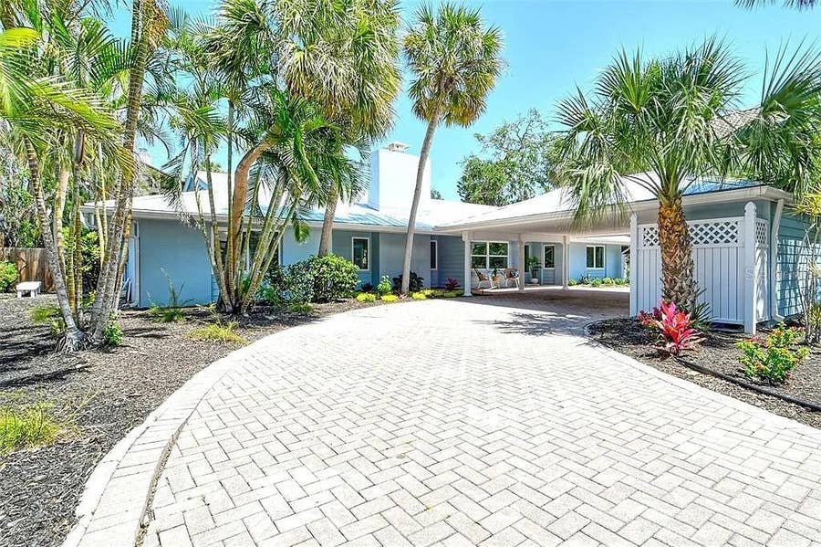 Property photo for 4852 FEATHERBED LANE, Sarasota, FL