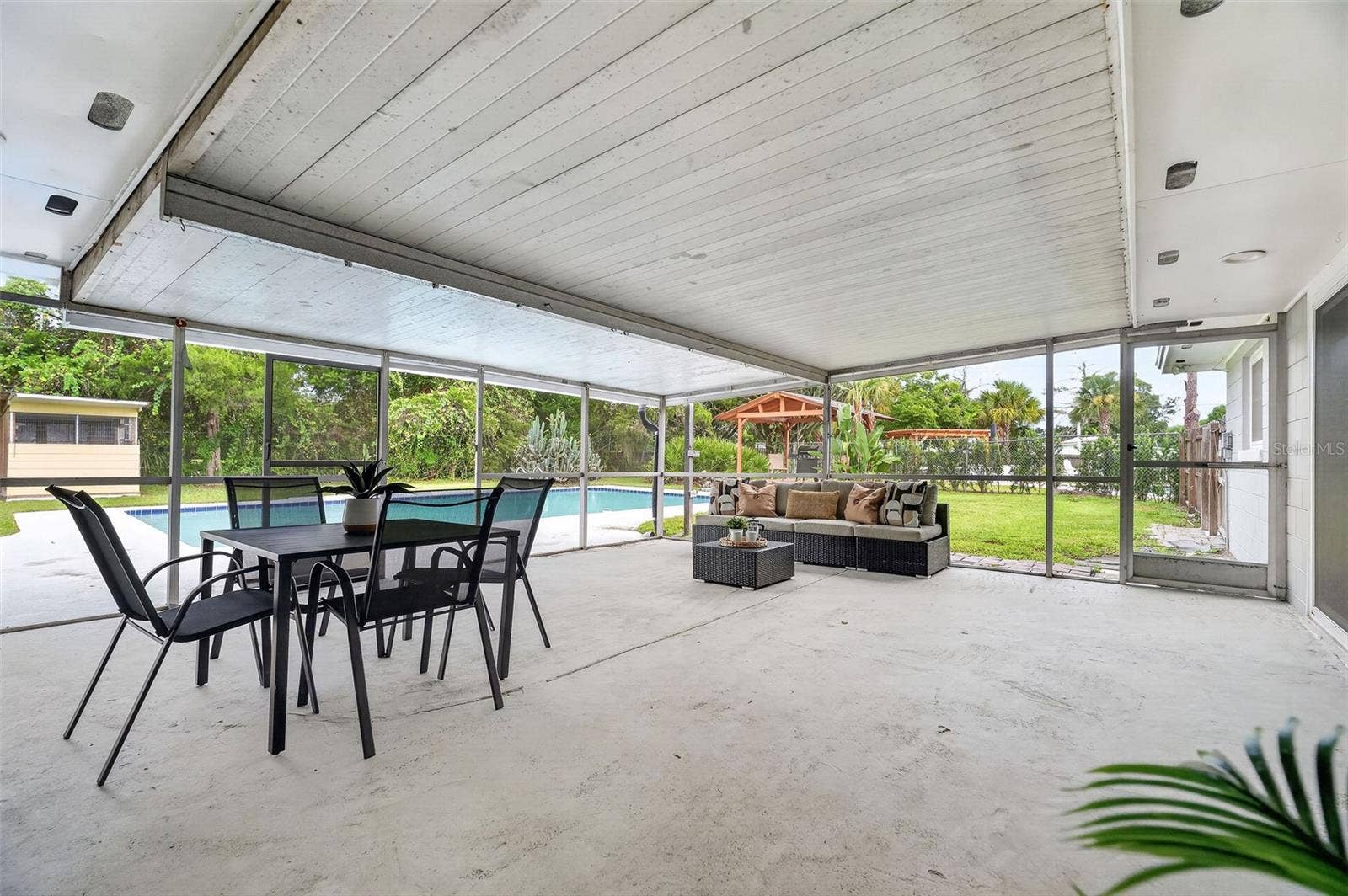7525 LODGE POLE TRAIL, Winter Park, FL 32792 Screened Lanai