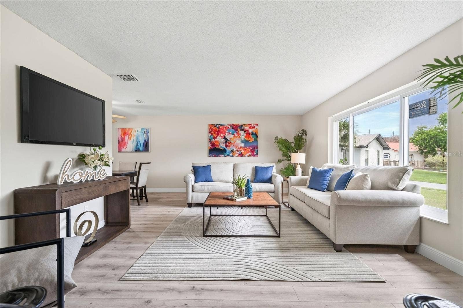 7525 LODGE POLE TRAIL, Winter Park, FL 32792 Living Room20'x14'