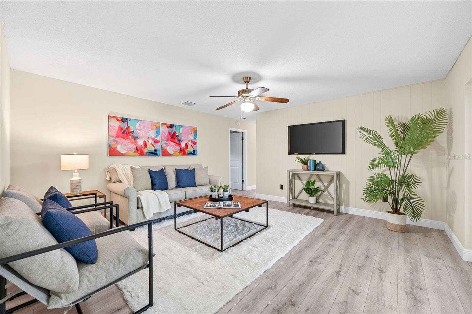 7525 LODGE POLE TRAIL, Winter Park, FL 32792 Family Room15'x15'