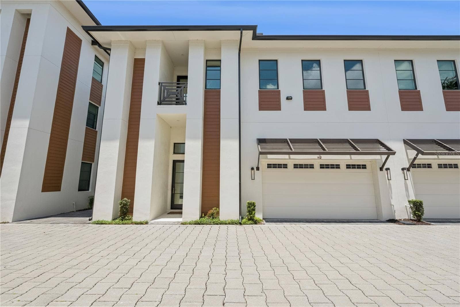 512 W SWOOPE AVENUE, Winter Park, FL 32789 Luxury Winter Park Townhome: 3 Bedrooms/2.5 Baths/In-Unit Elevator and Private Fenced-In Backyard