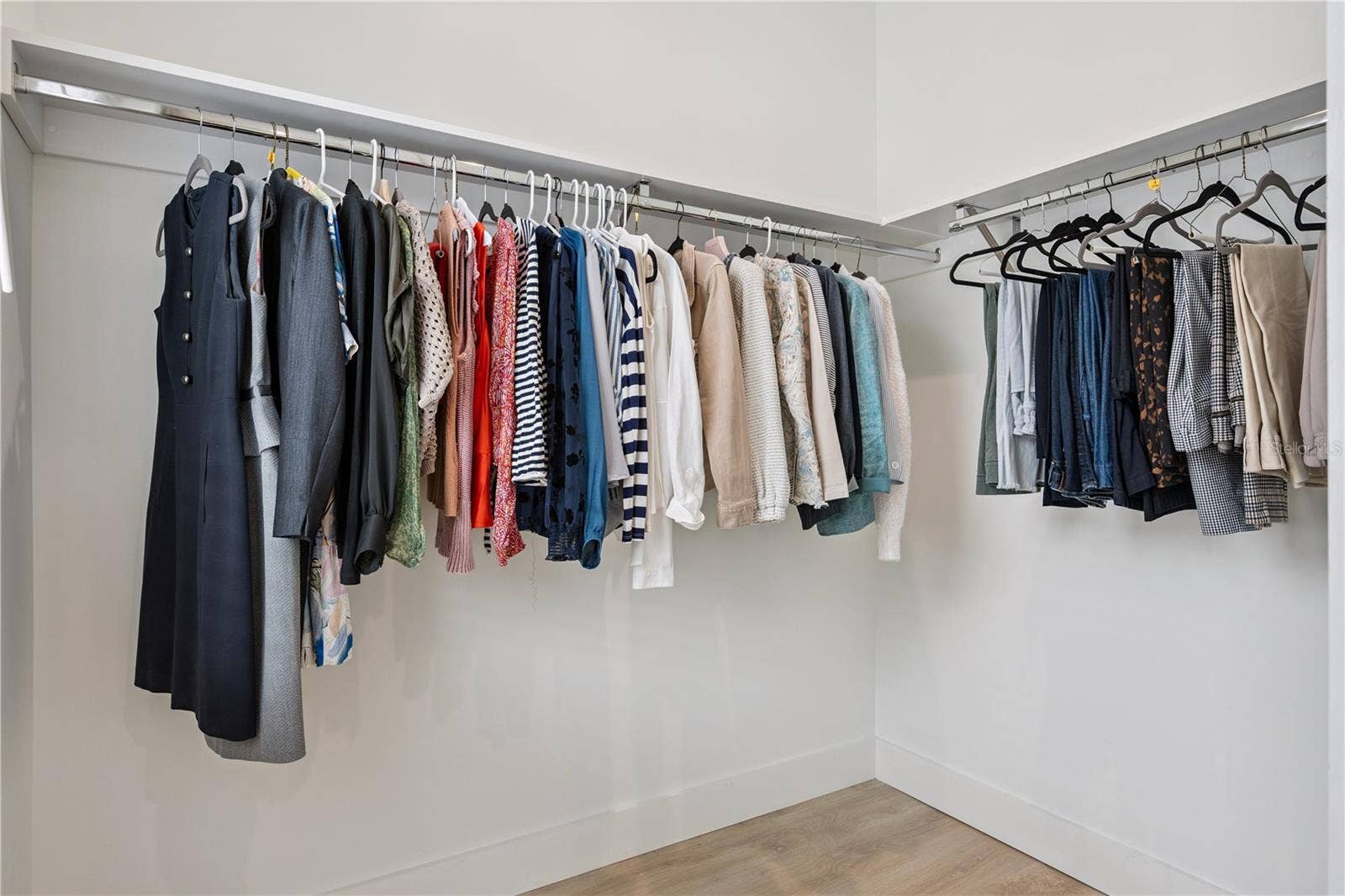 512 W SWOOPE AVENUE, Winter Park, FL 32789 Primary Bedroom Walk-in Closet