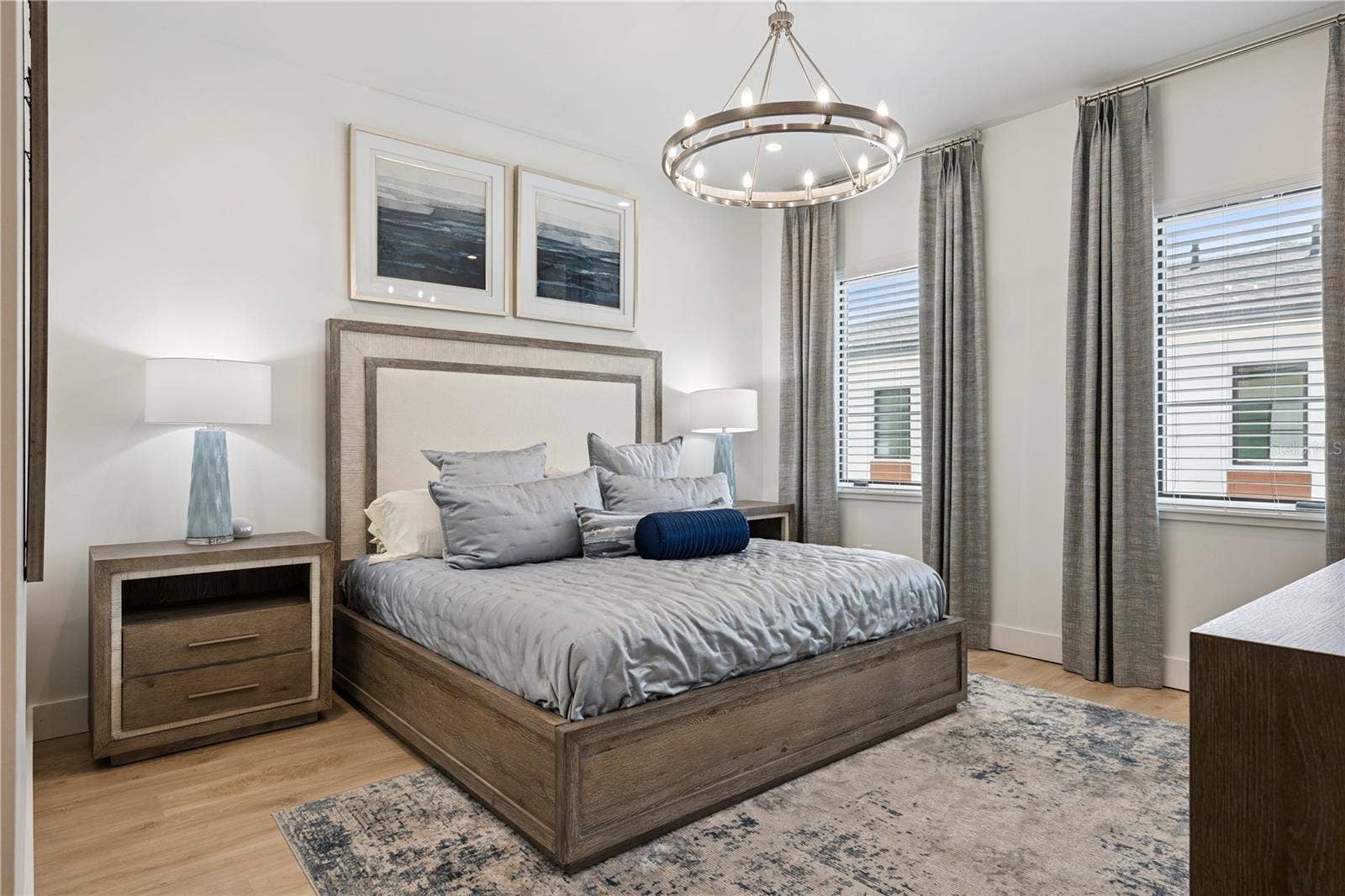 512 W SWOOPE AVENUE, Winter Park, FL 32789 Primary Bedroom with Two Spacious Walk-In Closets and Ensuite