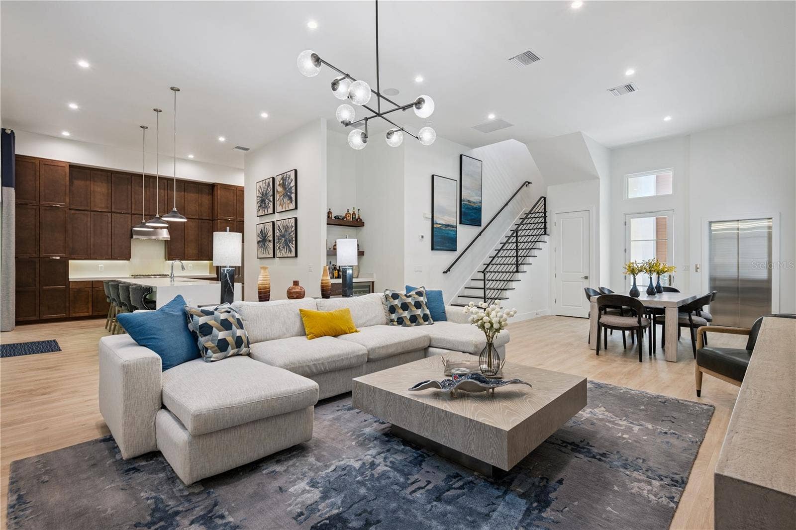 512 W SWOOPE AVENUE, Winter Park, FL 32789 Open Concept Living Room/Dining room and Gourmet Kitchen