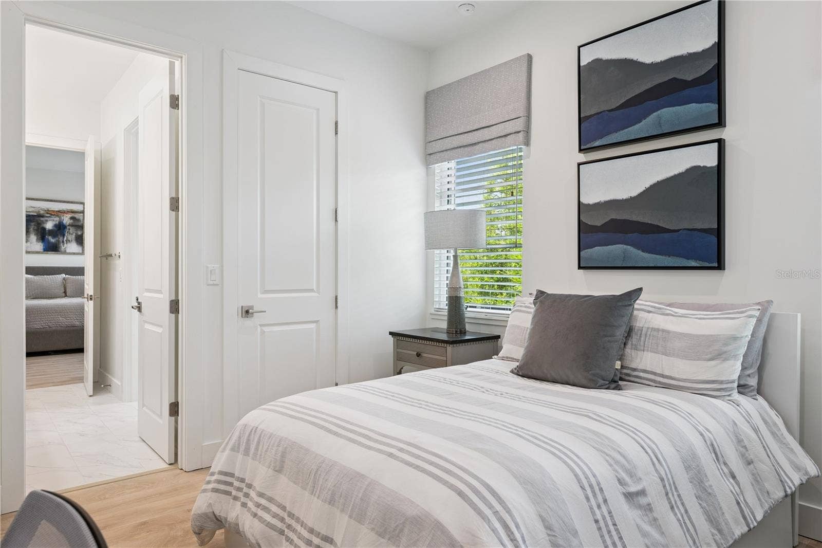 512 W SWOOPE AVENUE, Winter Park, FL 32789 Third Bedroom with Shared Ensuite Double Sinks/Walk-In Shower