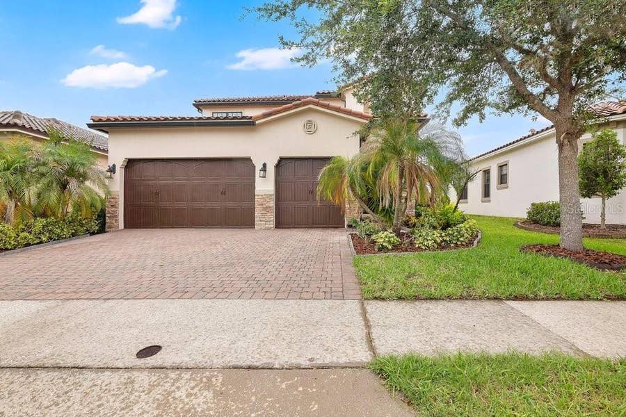 Property photo for 10459 STAPELEY DRIVE, Orlando, FL