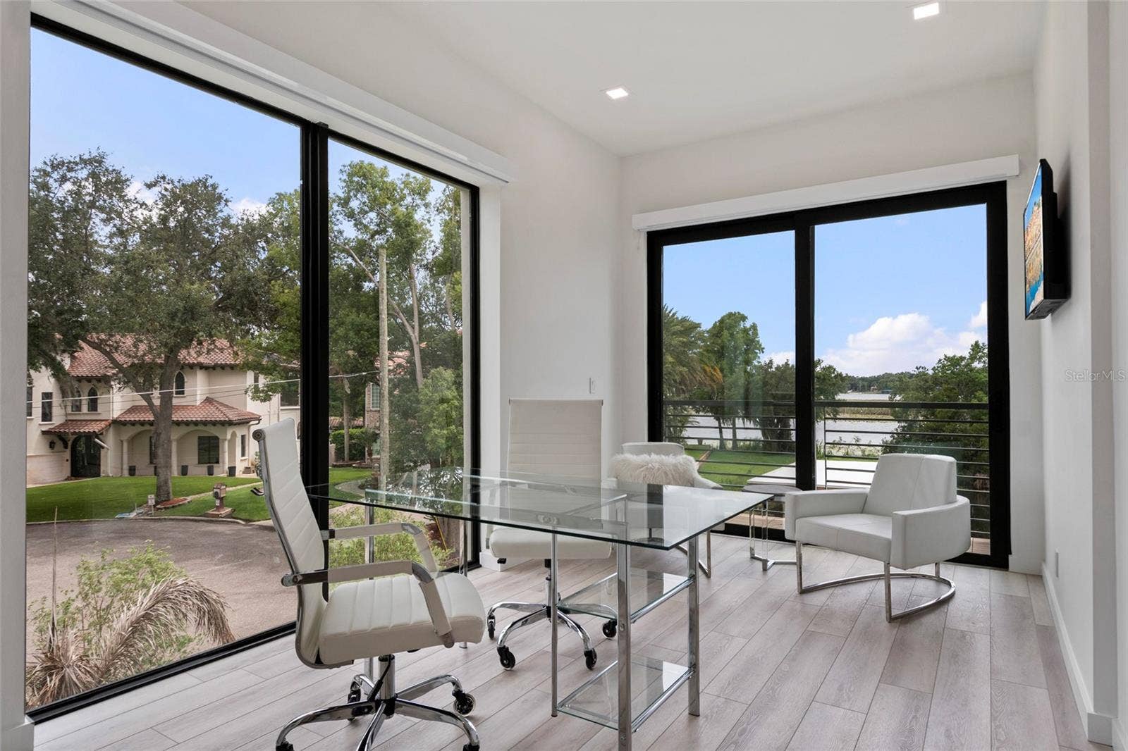 9061 RON DEN LANE, Windermere, FL 34786 SECOND EN SUITE ON SECOND LEVEL WITH GORGEOUS WATER VIEWS