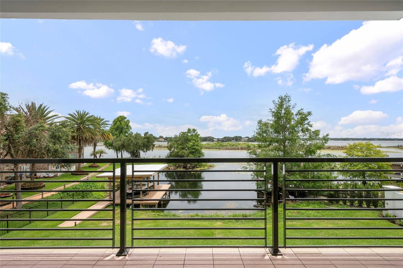 9061 RON DEN LANE, Windermere, FL 34786 9061 RON DEN LANE, Windermere, FL 34786