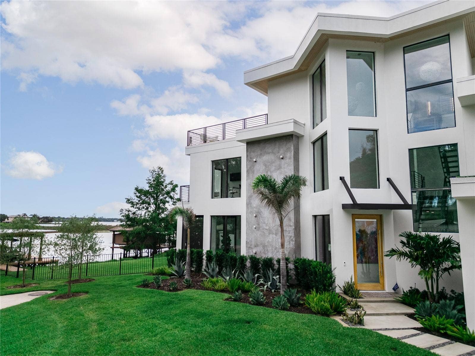 9061 RON DEN LANE, Windermere, FL 34786 9061 RON DEN LANE, Windermere, FL 34786