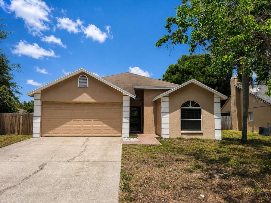 Property photo for 1933 WOODCUT DRIVE, Lutz, FL