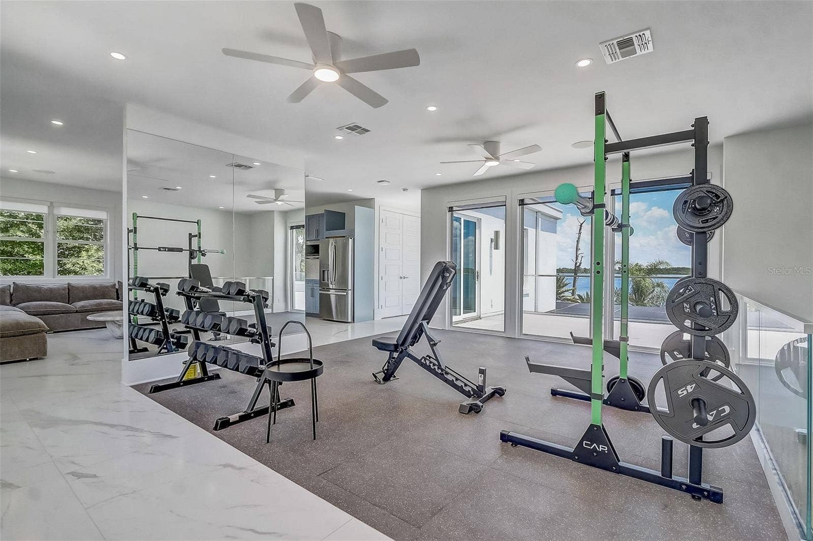 9940 LONE TREE LANE, Orlando, FL 32836 9940 LONE TREE LANE, Orlando, FL 32836