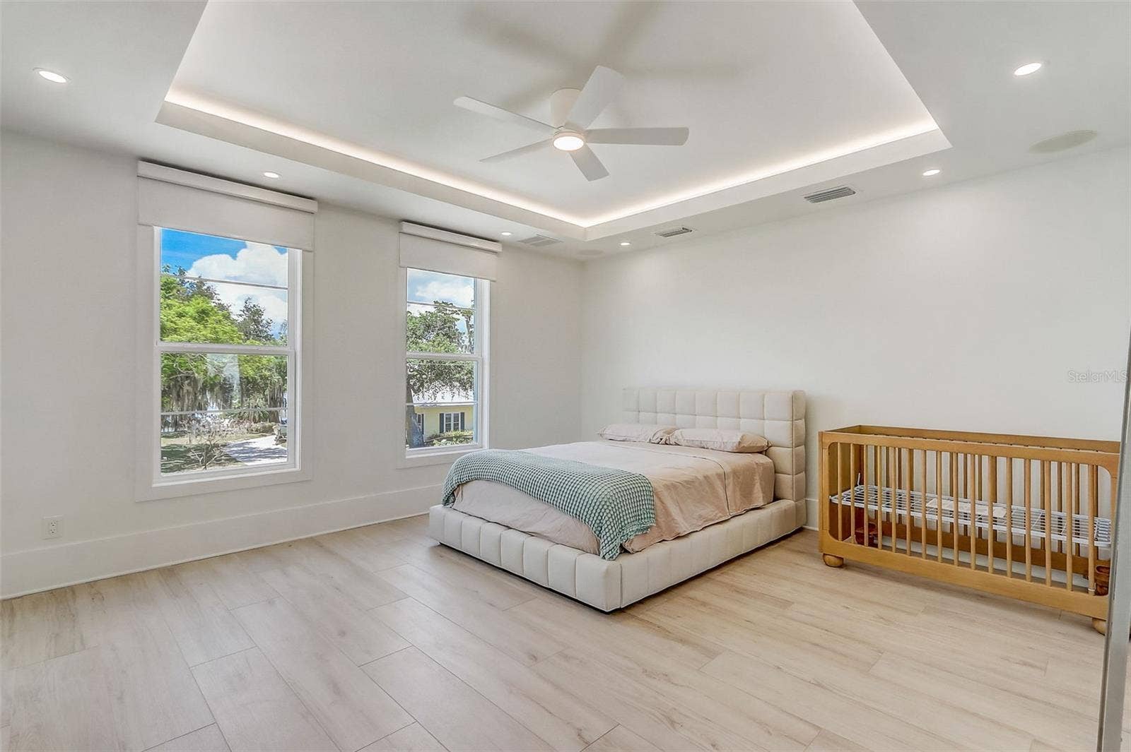 9940 LONE TREE LANE, Orlando, FL 32836 9940 LONE TREE LANE, Orlando, FL 32836