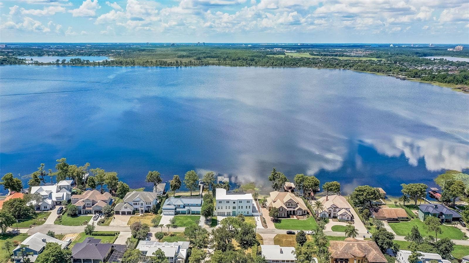 9940 LONE TREE LANE, Orlando, FL 32836 9940 LONE TREE LANE, Orlando, FL 32836