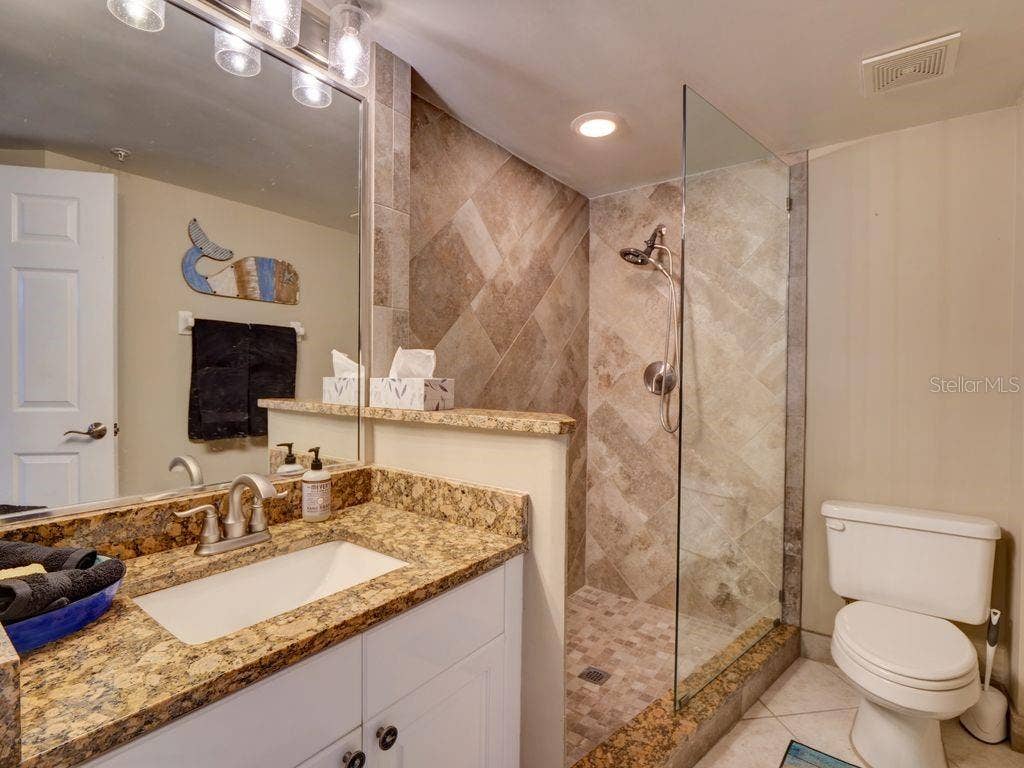 2055 S ATLANTIC AVENUE, #1410, Daytona Beach, FL 32118 Guest bathroom