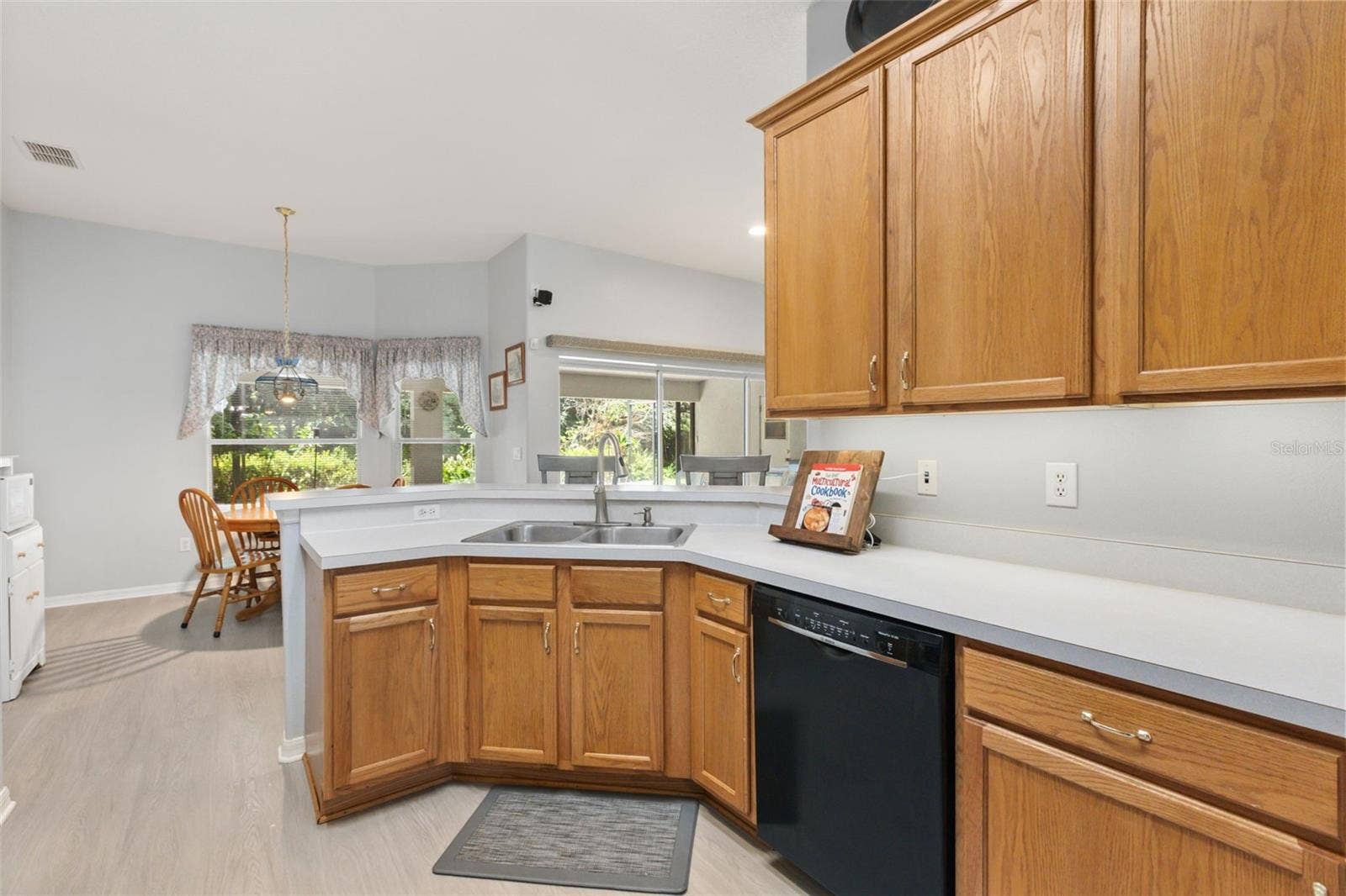 1420 MIRKWOOD COVE, Oviedo, FL 32765 1420 MIRKWOOD COVE, Oviedo, FL 32765