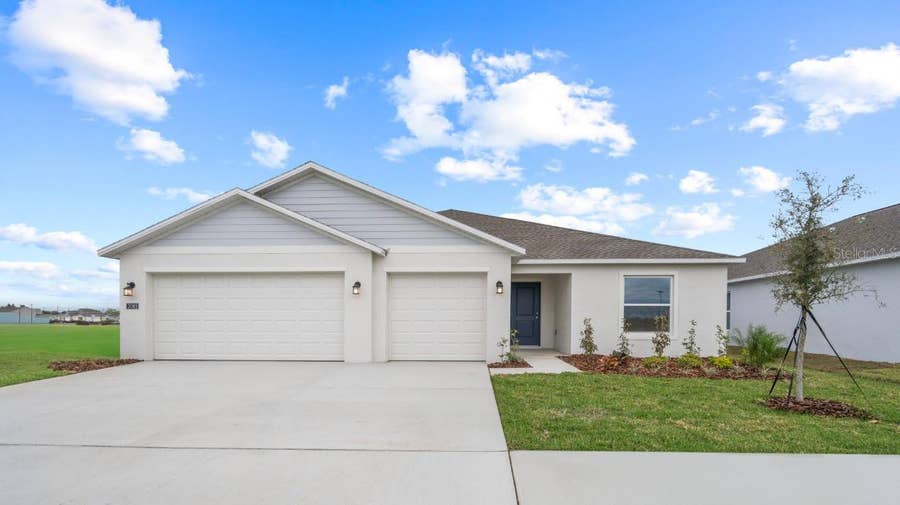 Property photo for 2085 LASSO LOOP, Eagle Lake, FL