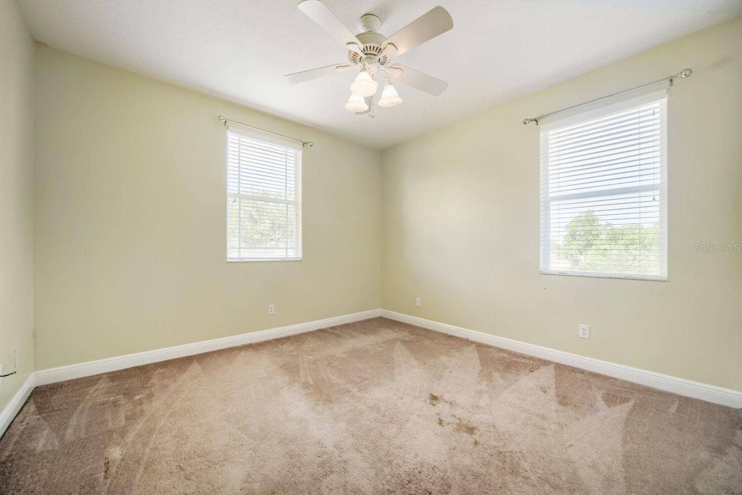 122 SOPHIA MARIE CV, Sanford, FL 32771 bed 3