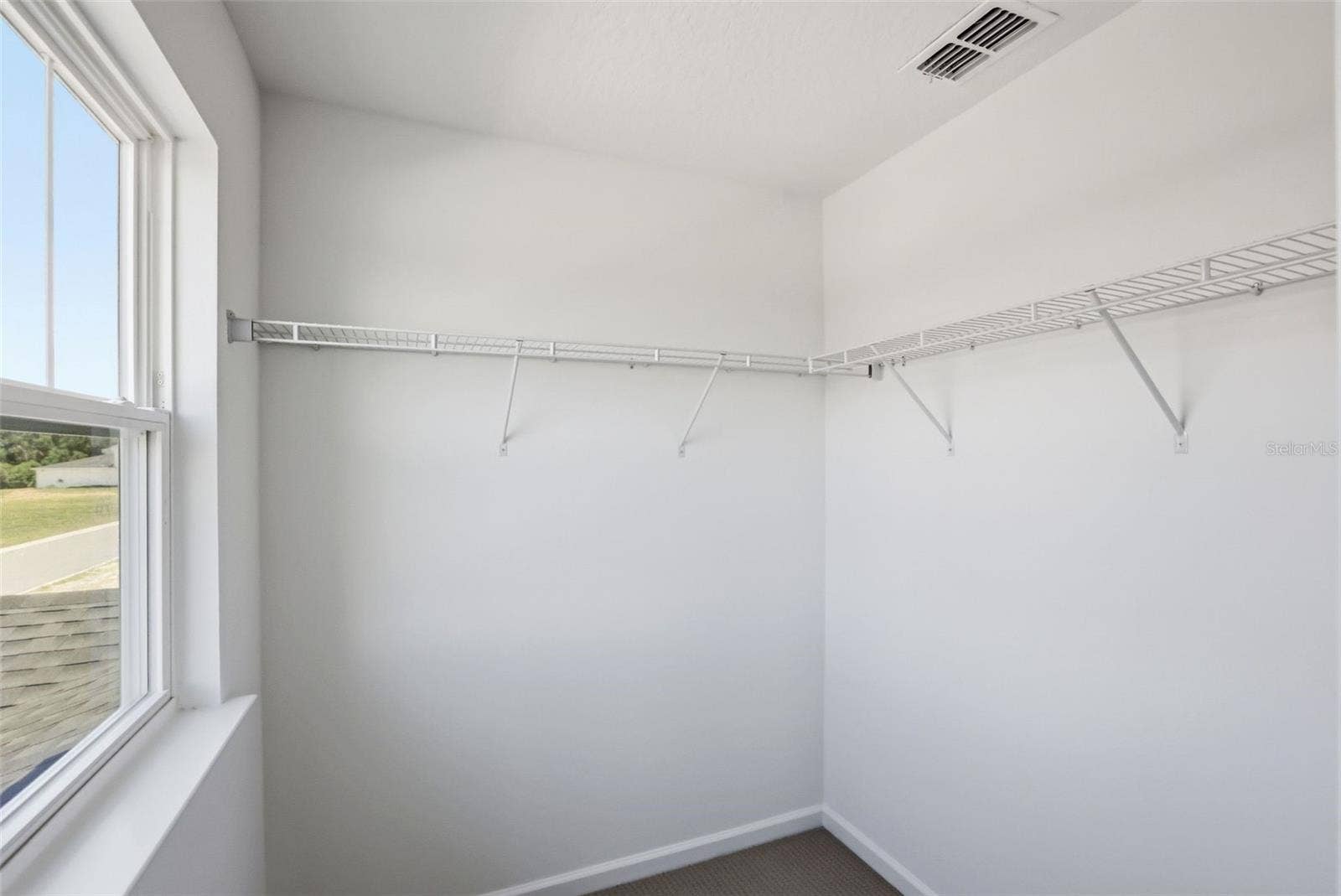 1595 STONECLIFFF DRIVE, Apopka, FL 32703 1595 STONECLIFFF DRIVE, Apopka, FL 32703