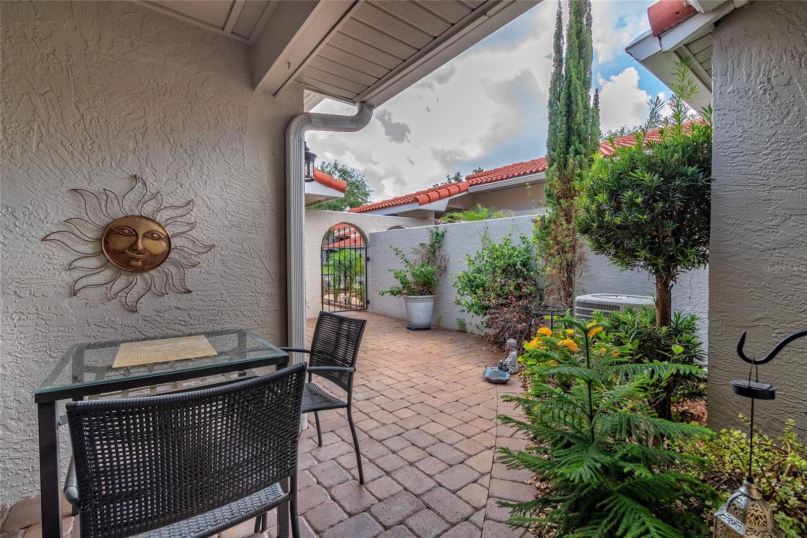 7720 CHAPELHILL DRIVE, Orlando, FL 32819 7720 CHAPELHILL DRIVE, Orlando, FL 32819