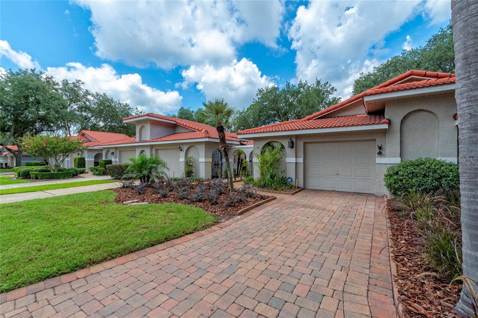 7720 CHAPELHILL DRIVE, Orlando, FL 32819 7720 CHAPELHILL DRIVE, Orlando, FL 32819