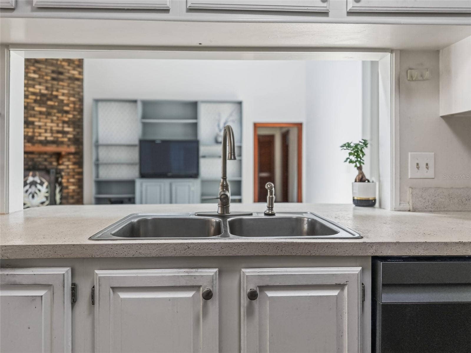 9731 SIBLEY CIRCLE, Orlando, FL 32836 9731 SIBLEY CIRCLE, Orlando, FL 32836