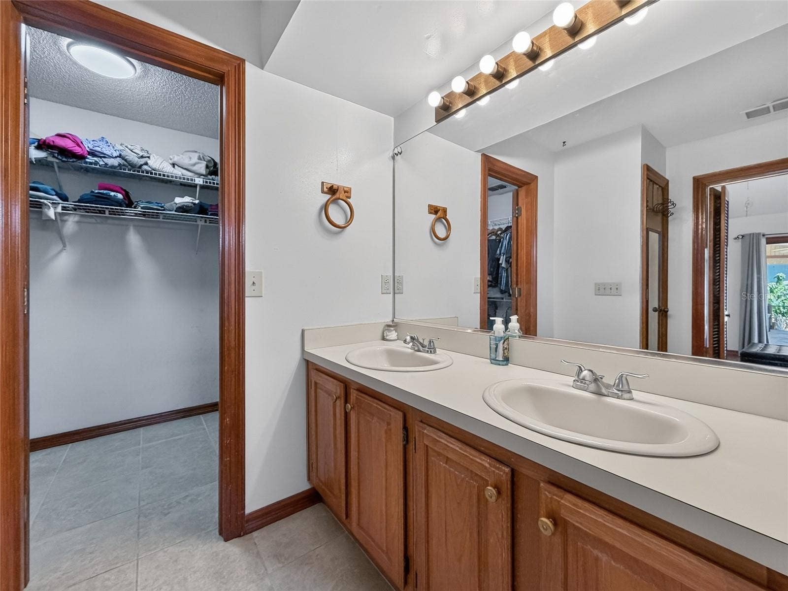 9731 SIBLEY CIRCLE, Orlando, FL 32836 9731 SIBLEY CIRCLE, Orlando, FL 32836