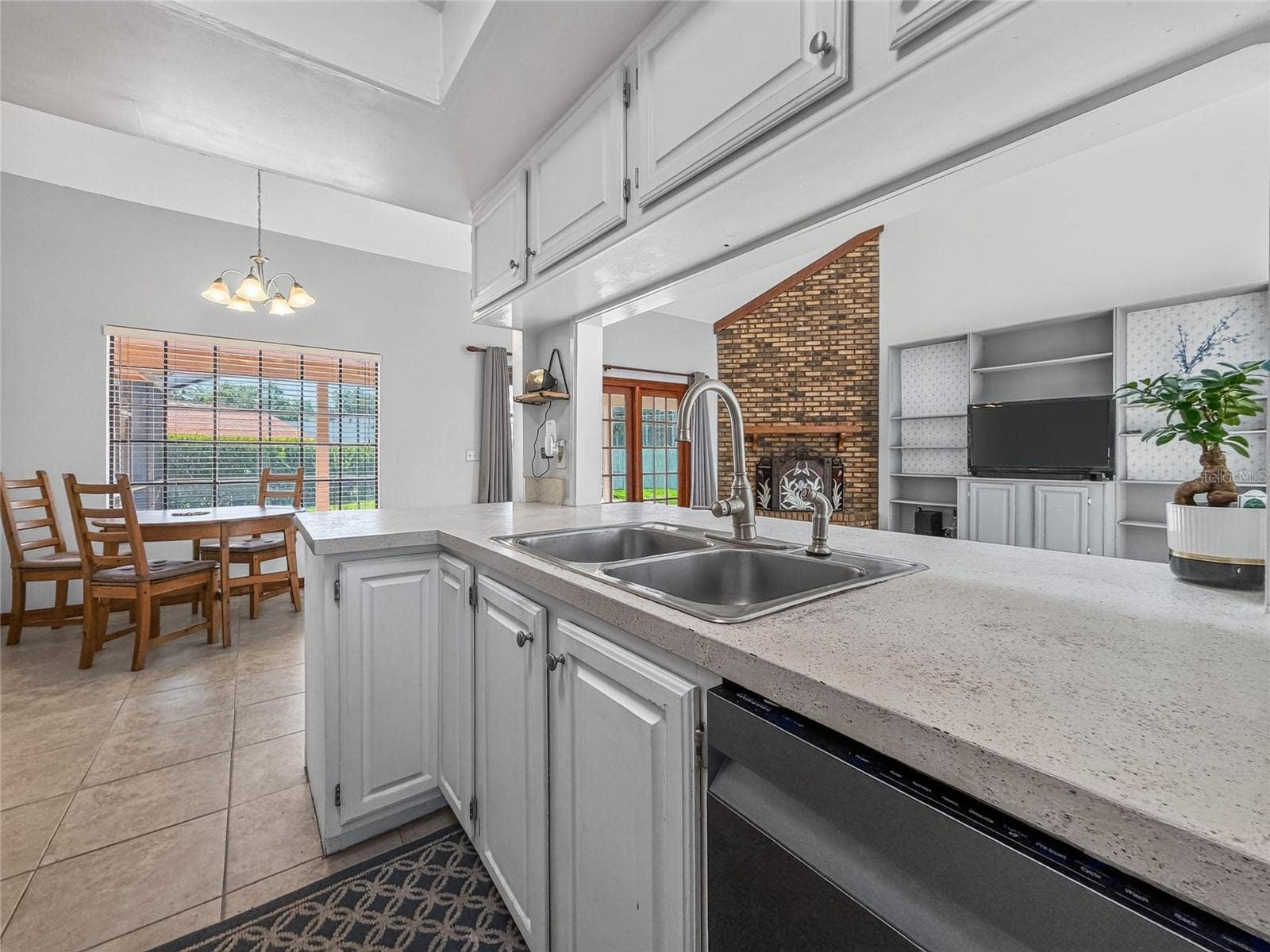 9731 SIBLEY CIRCLE, Orlando, FL 32836 9731 SIBLEY CIRCLE, Orlando, FL 32836