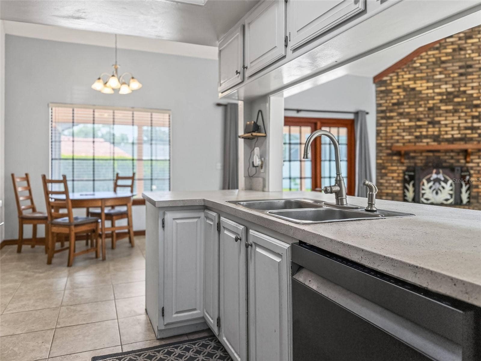9731 SIBLEY CIRCLE, Orlando, FL 32836 9731 SIBLEY CIRCLE, Orlando, FL 32836