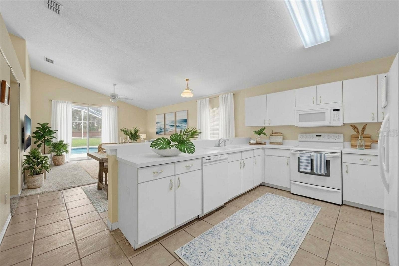 4919 JETTON DRIVE, Orlando, FL 32837 Virtually Staged Furnishings