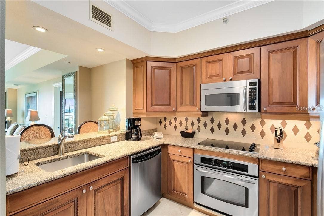 7593 GATHERING DRIVE, #511, Reunion, FL 34747 7593 GATHERING DRIVE, #511, Reunion, FL 34747