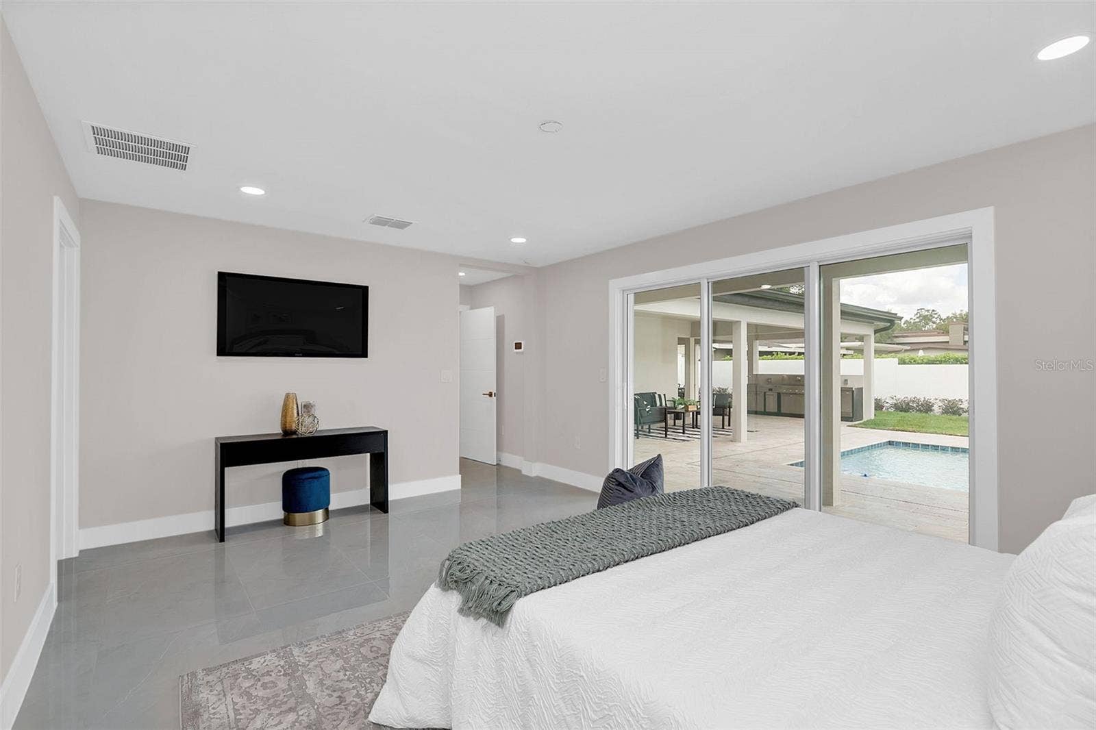 2015 SUMMERFIELD ROAD, Winter Park, FL 32792 2015 SUMMERFIELD ROAD, Winter Park, FL 32792
