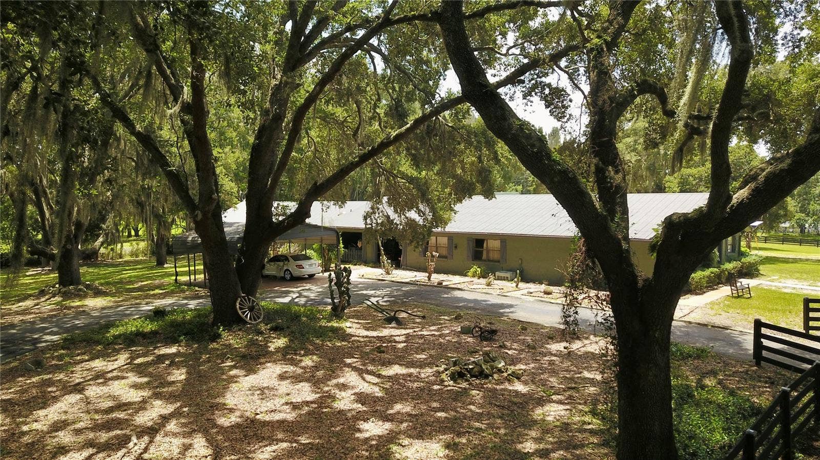 16945 W PHIL C PETERS ROAD, Winter Garden, FL 34787 16945 W PHIL C PETERS ROAD, Winter Garden, FL 34787