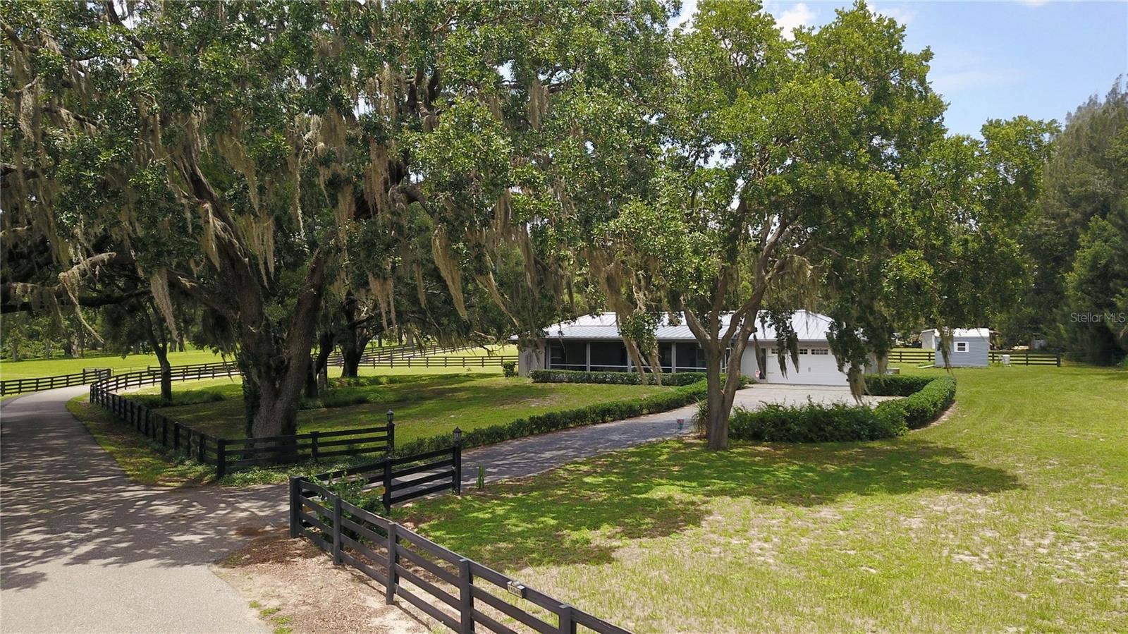 16945 W PHIL C PETERS ROAD, Winter Garden, FL 34787 16945 W PHIL C PETERS ROAD, Winter Garden, FL 34787