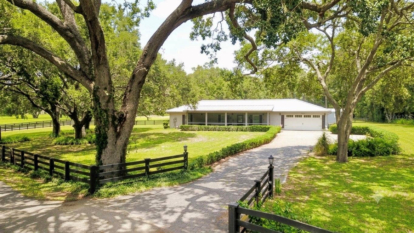 16945 W PHIL C PETERS ROAD, Winter Garden, FL 34787 16945 W PHIL C PETERS ROAD, Winter Garden, FL 34787