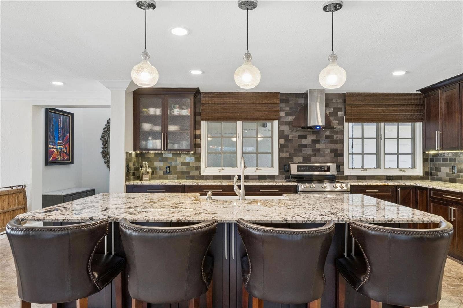 1629 HEMPEL AVENUE, Windermere, FL 34786 Plenty of room on the Island. Great for Breakfast, Lunch, Dinner, Entertaining