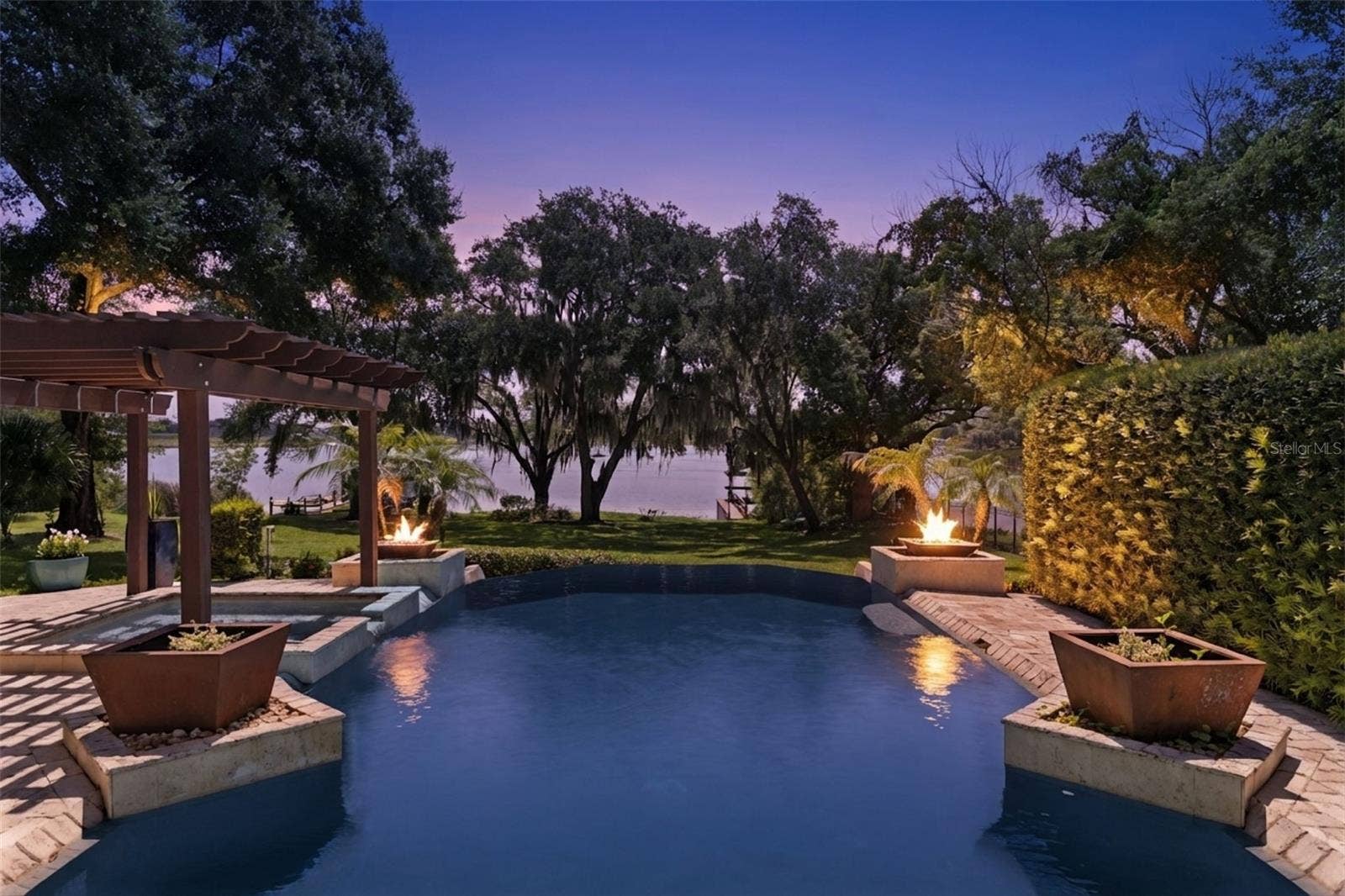 1629 HEMPEL AVENUE, Windermere, FL 34786 Welcome to your Private Oasis
