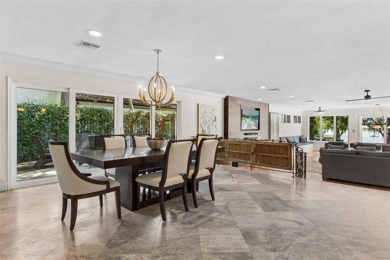 1629 HEMPEL AVENUE, Windermere, FL 34786 Large Dining Space for the Simple dinner or formal party