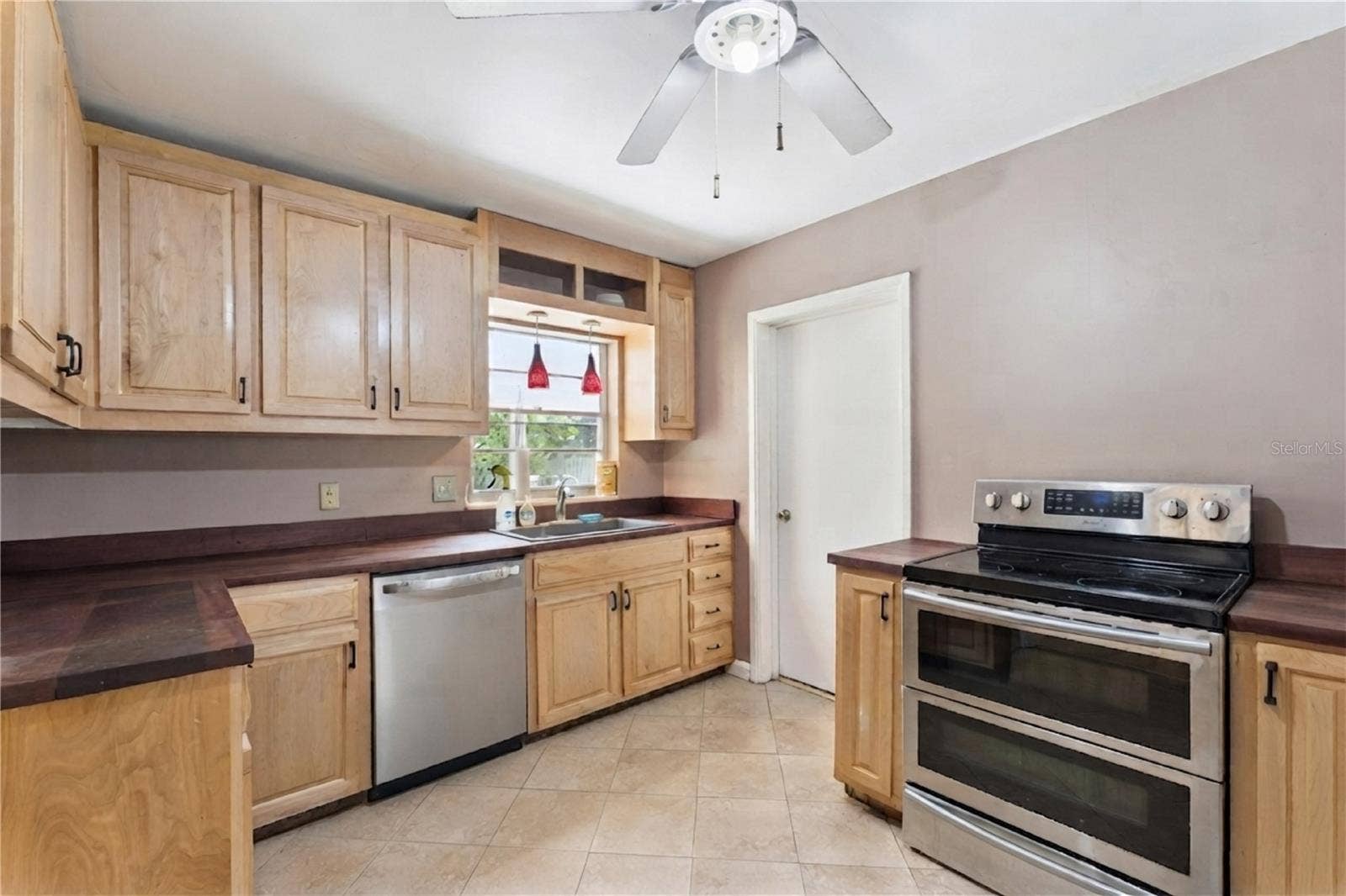 1003 LAKE BELL DRIVE, Winter Park, FL 32789 1003 LAKE BELL DRIVE, Winter Park, FL 32789