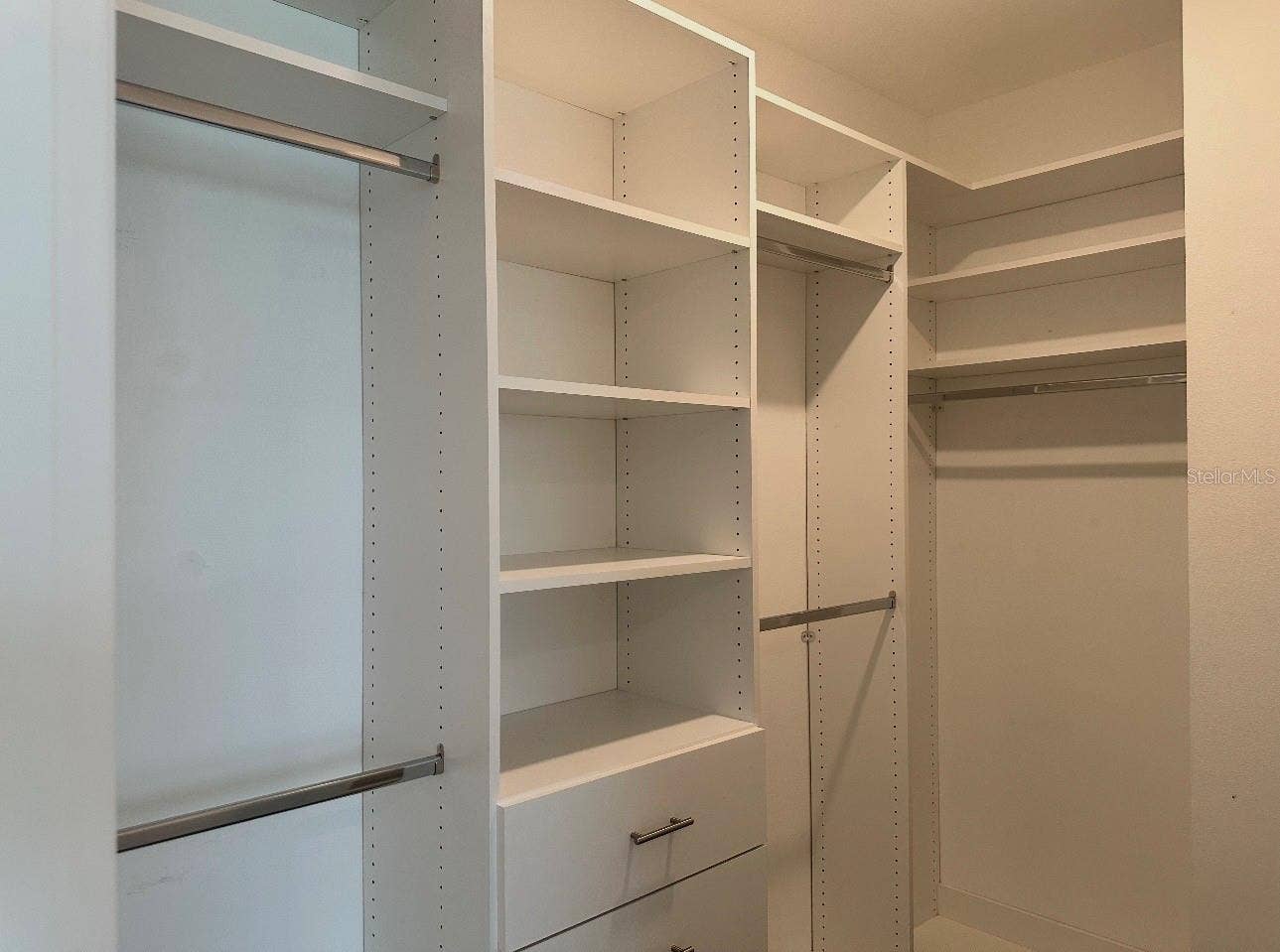 walk in master with closet system