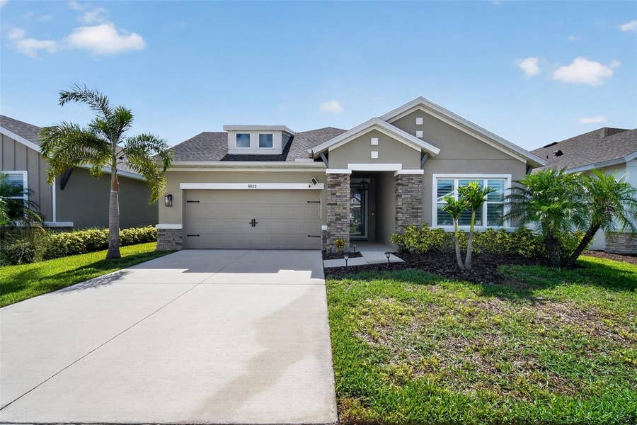 Property photo for 8612 ARROW CREEK DRIVE, Parrish, FL
