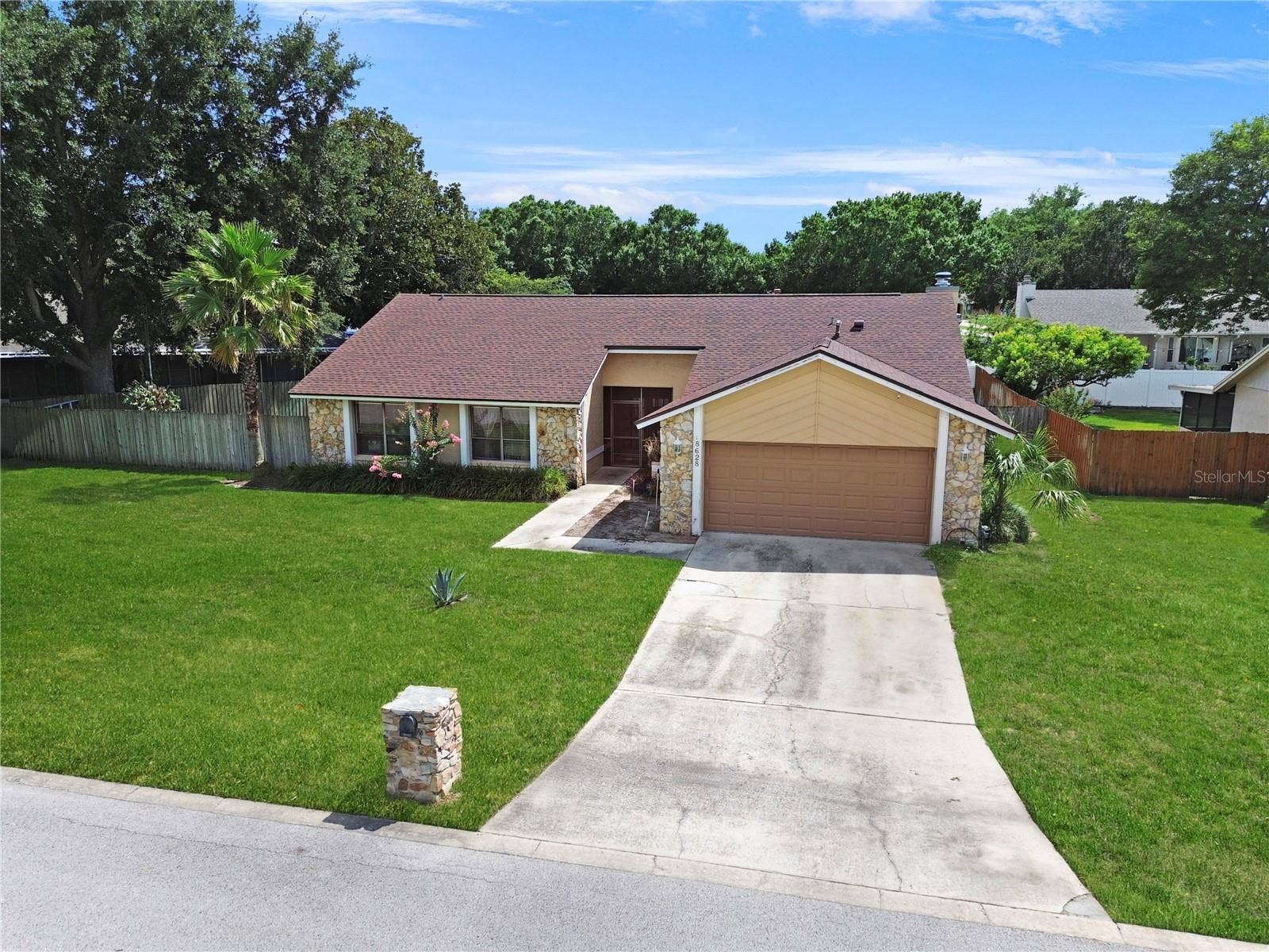 8628 GRANADA BOULEVARD, Orlando, FL 32836 8628 GRANADA BOULEVARD, Orlando, FL 32836