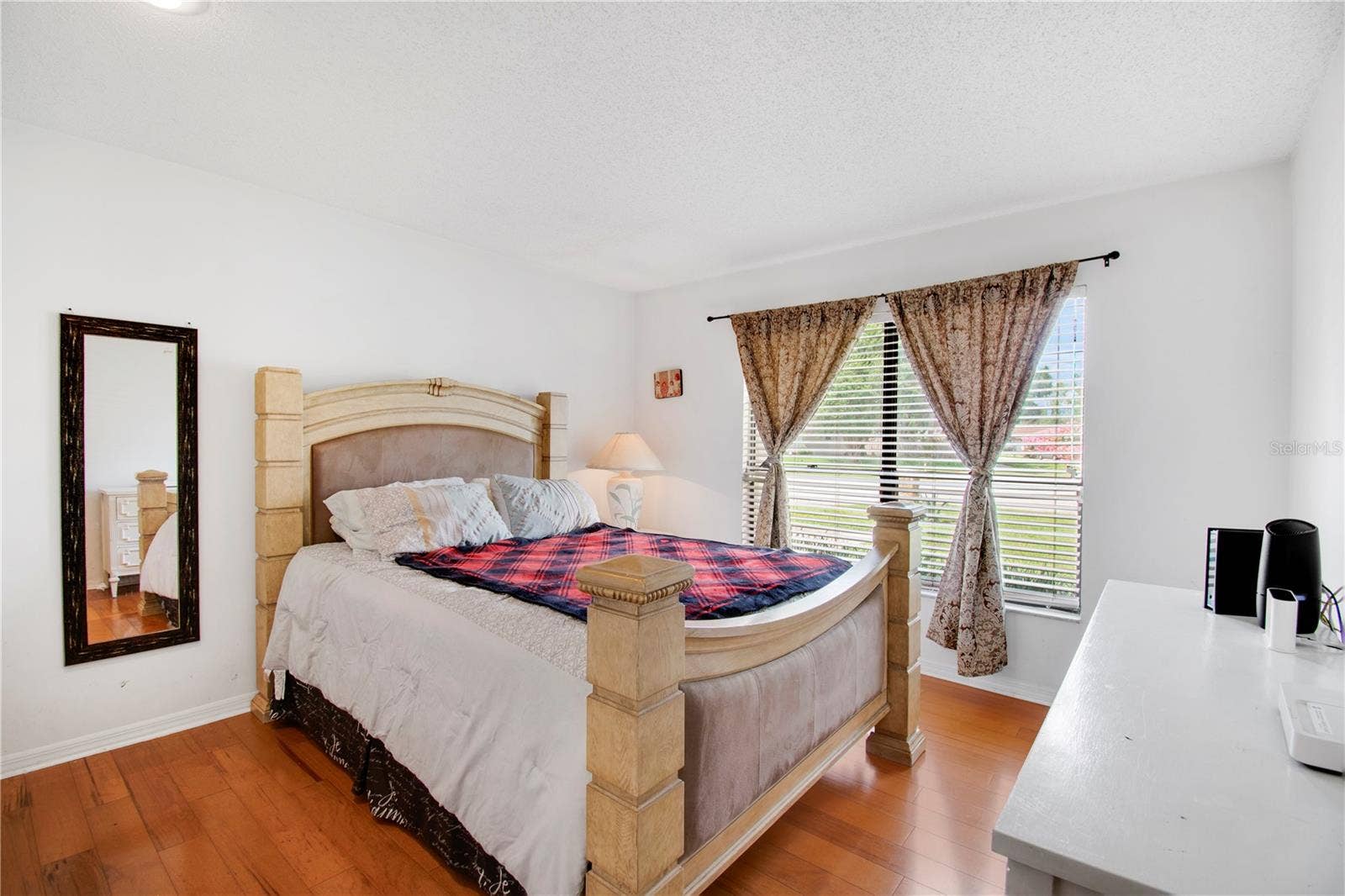 8628 GRANADA BOULEVARD, Orlando, FL 32836 8628 GRANADA BOULEVARD, Orlando, FL 32836