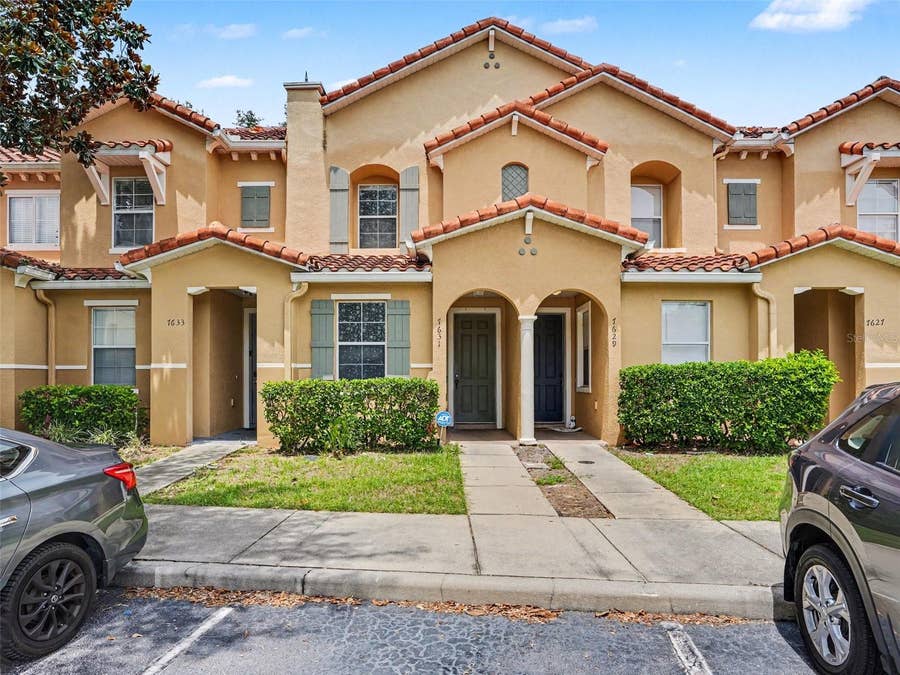 Property photo for 7631 LONG ISLAND DR, Kissimmee, FL