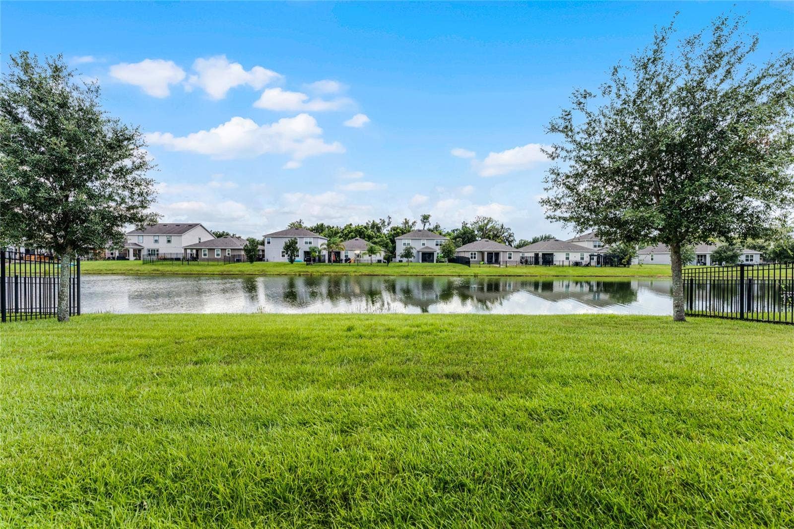 4920 BLANCHE COURT, St Cloud, FL 34772 4920 BLANCHE COURT, St Cloud, FL 34772