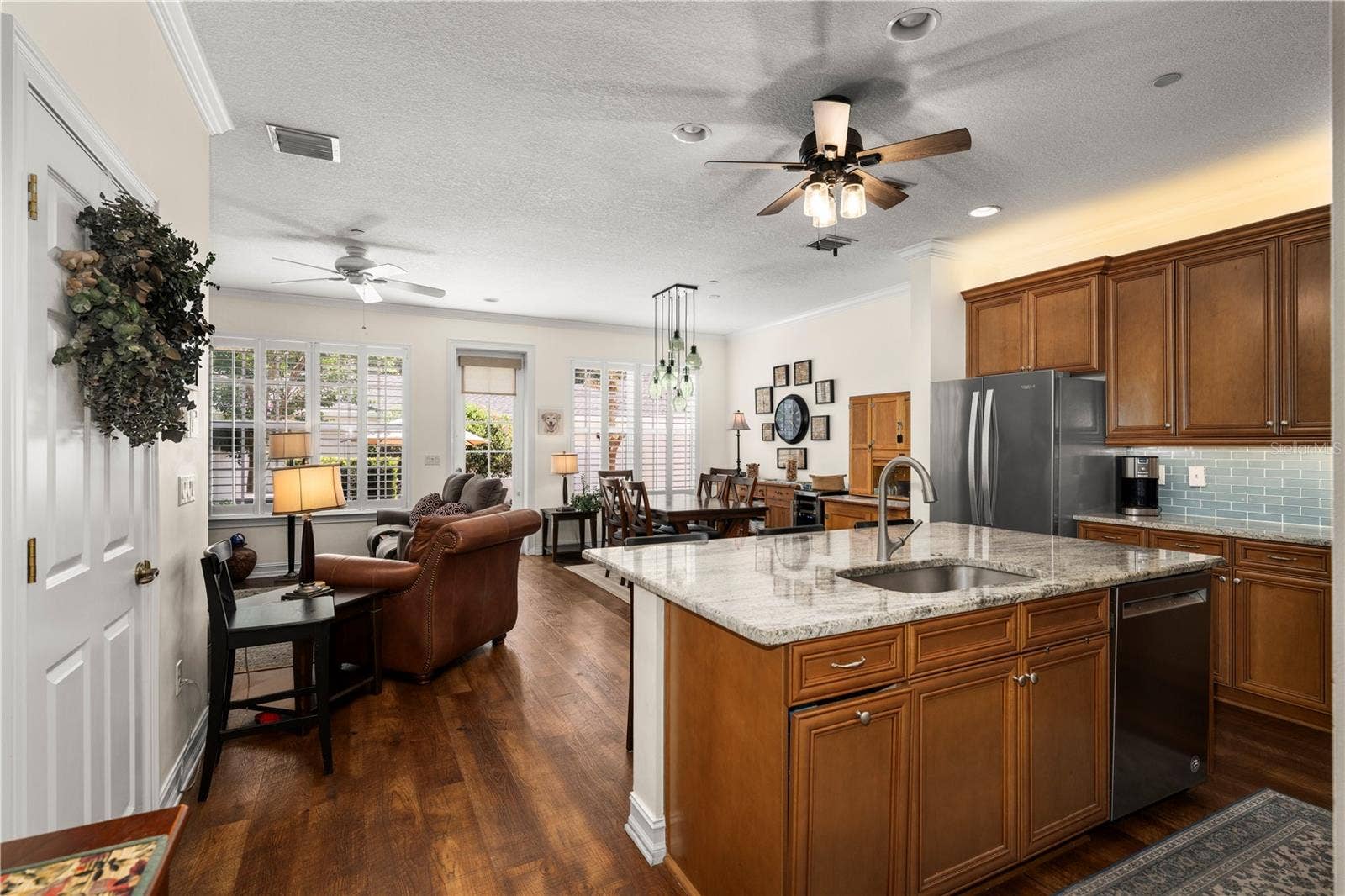 2843 UPPER PARK ROAD, Orlando, FL 32814 2843 UPPER PARK ROAD, Orlando, FL 32814