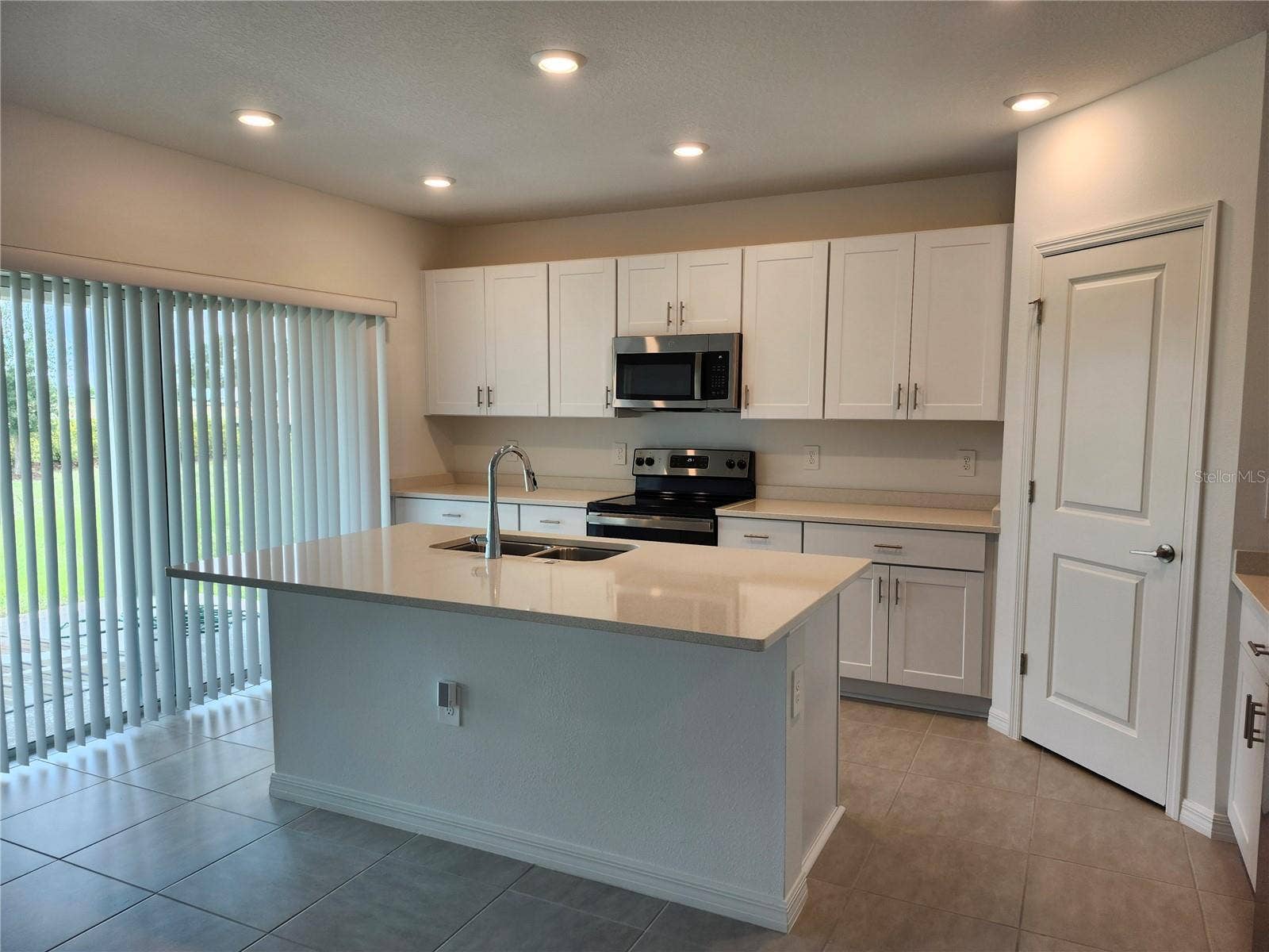 Neutral Kitchen